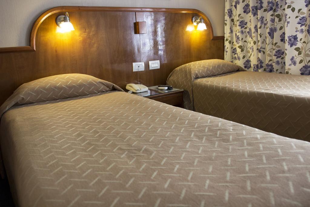 Hotel Orly Corrientes Camera foto