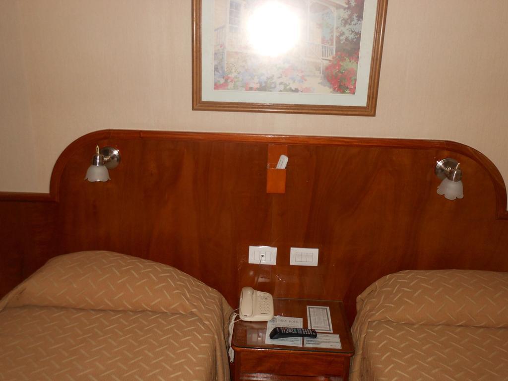 Hotel Orly Corrientes Camera foto
